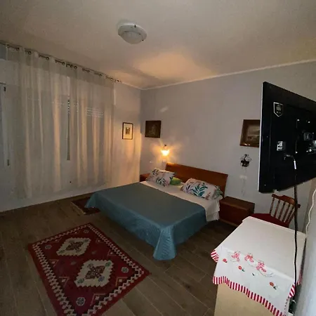Zevio Home